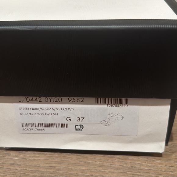 Gucci screener distressed sneaker size 37 - Picture 4 of 6